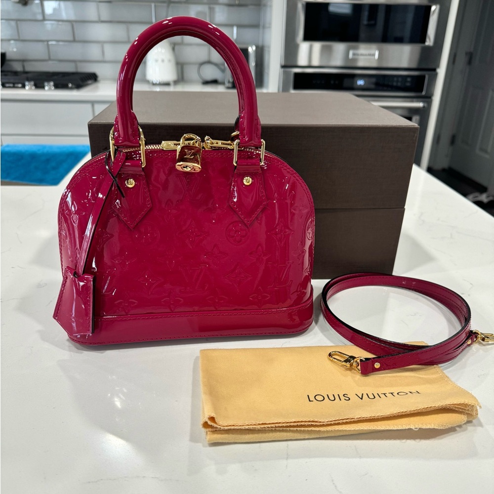 Louis Vuitton Alma BB